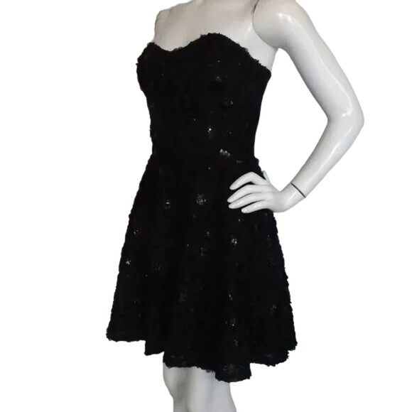 BEBE Cocktail Dress, XS, Mini F&F, Black Rosettes, Sequins, Strapless, Party - Picture 3 of 16